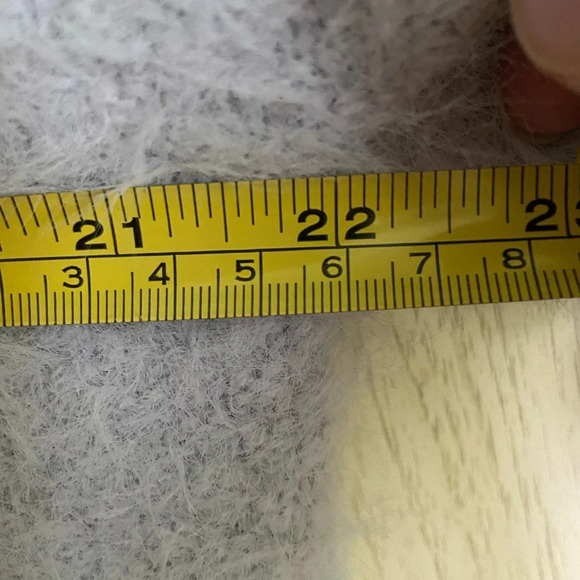 Willow & Clay Fluffy Soft Grey Cardigan Sz Small - Picture 8 of 9